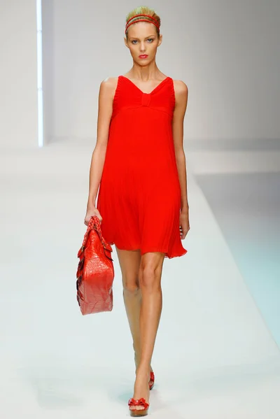 Look 1